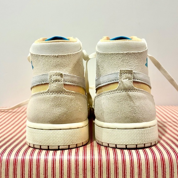 Air Jordan 1 High Zoom CMFT 2 Sail Gold Men’s 7.5 LIKE NEW (Box Included) - Picture 7 of 10